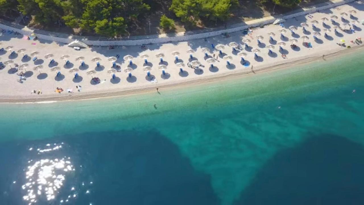 Sunny Holiday House With Pool Kaštela Exterior foto